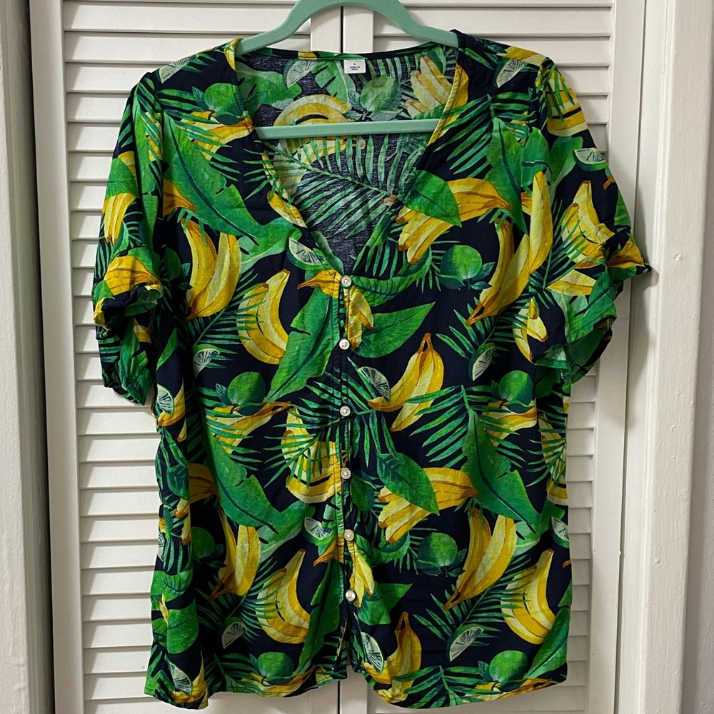 Banana patterned button up shirt!